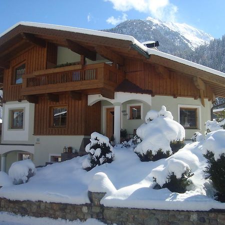 Ferienwohnung Gertraud und Peter Geisler Finkenberg Exterior foto