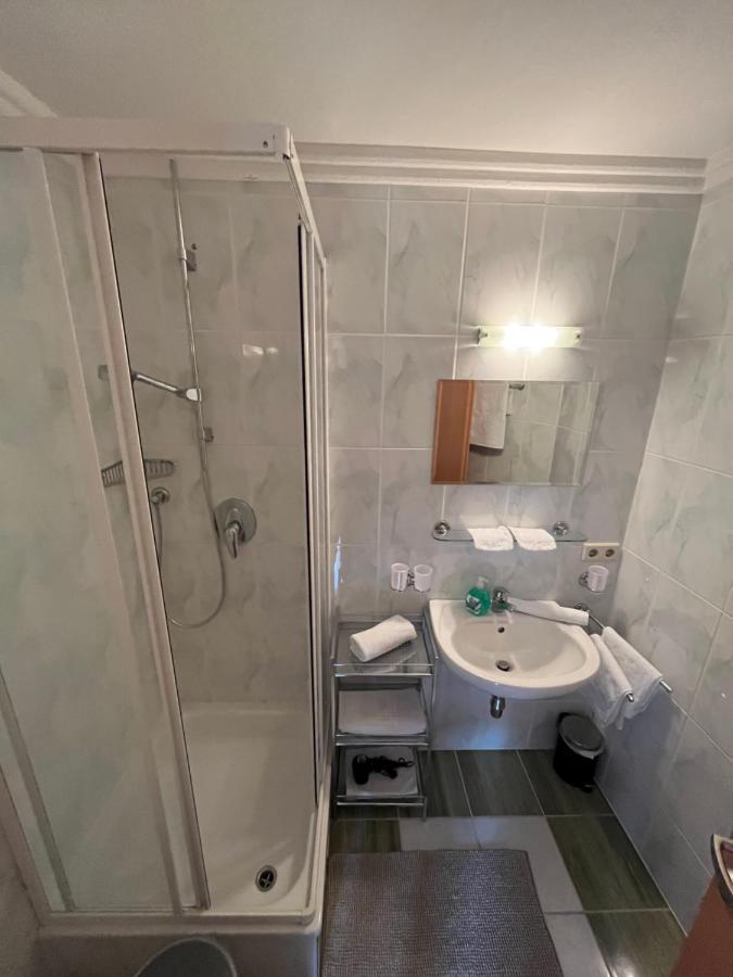 Ferienwohnung Gertraud und Peter Geisler Finkenberg Exterior foto