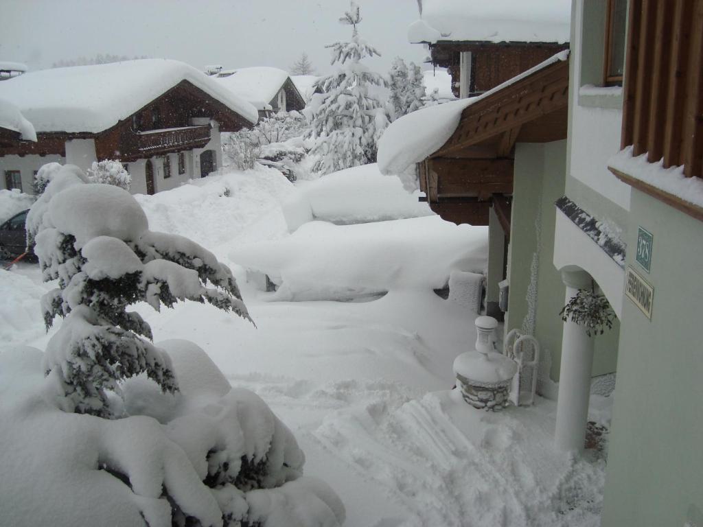 Ferienwohnung Gertraud und Peter Geisler Finkenberg Exterior foto